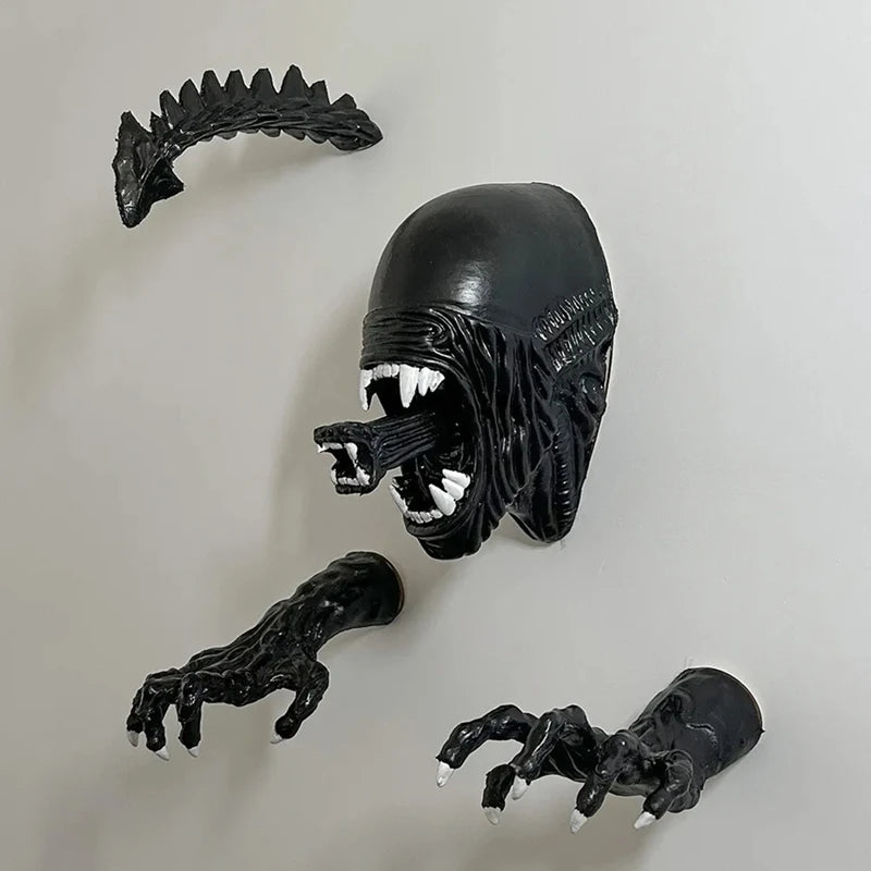 Wieszak na ręczniki z głową Xenomorfa