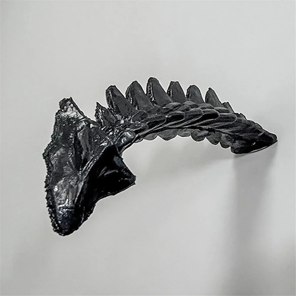 Wieszak na ręczniki z głową Xenomorfa